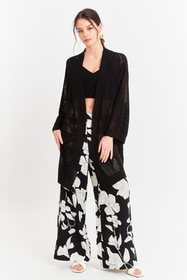 Imagen 2 del producto Tapado Tejido Tipo Crochet Negro Nicopoly