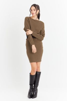 Imagen 2 del producto Vestido Acanalado Café con Cinturón Nicopoly