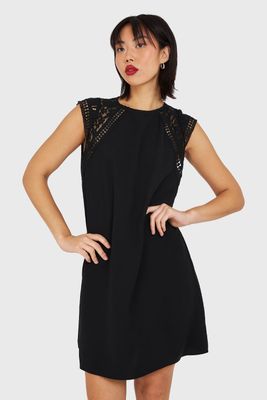 Vestido Holgado Con Mangas Caladas Negro Nicopoly