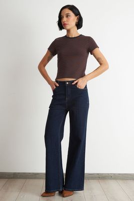 Imagen 2 del producto Polera Básica Cuello Redondo Líneas Café Nicopoly