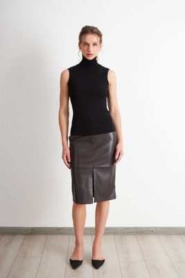 Imagen 2 del producto Polera Malla Cuello Alto Negro Nicopoly