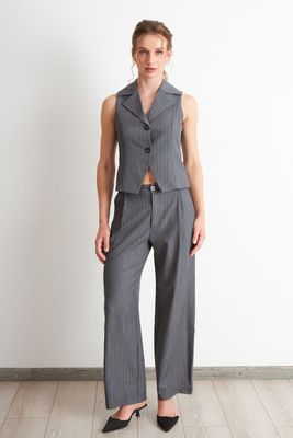 Imagen 2 del producto Pantalón de Pierna Recta Raya Diplomática Gris Nicopoly