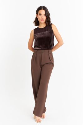 Imagen 2 del producto Polera sin Manga Detalle Terciopelo Café Nicopoly