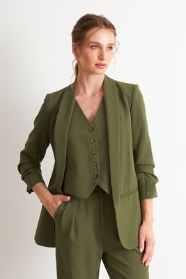 Blazer Manga 3/4 Ajustado con Solapas Oliva Nicopoly