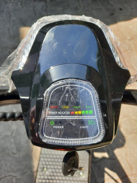 SCOOTER CHOPPER ELECTRICA BLANCA-4