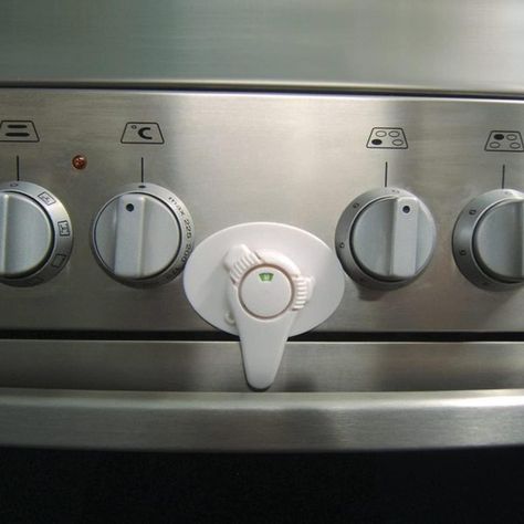 Seguro Giratorio Para Hornos Dreambaby-1