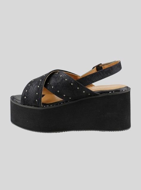 Sandalia New Walk Tachas Negra-2