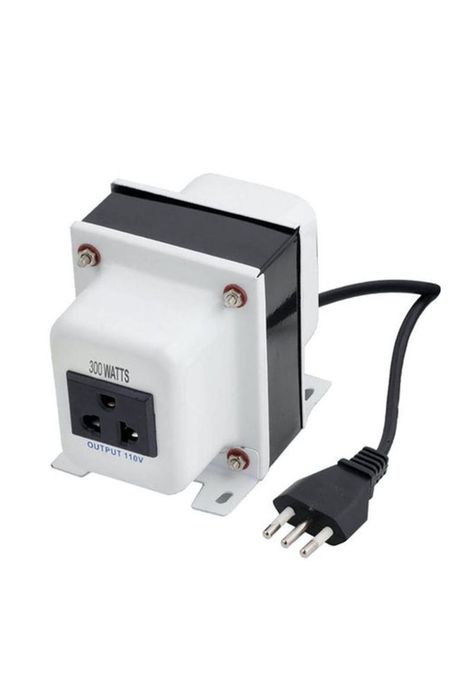 Auto transformador 300 Watts Con Tierra Tc-300T-2