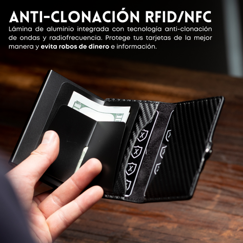 Pack Billetera Carbon Fiber con Localizador.-3