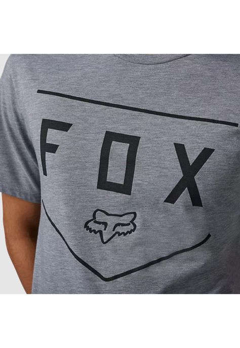 Polera Lifestyle Shield Gris Fox-1