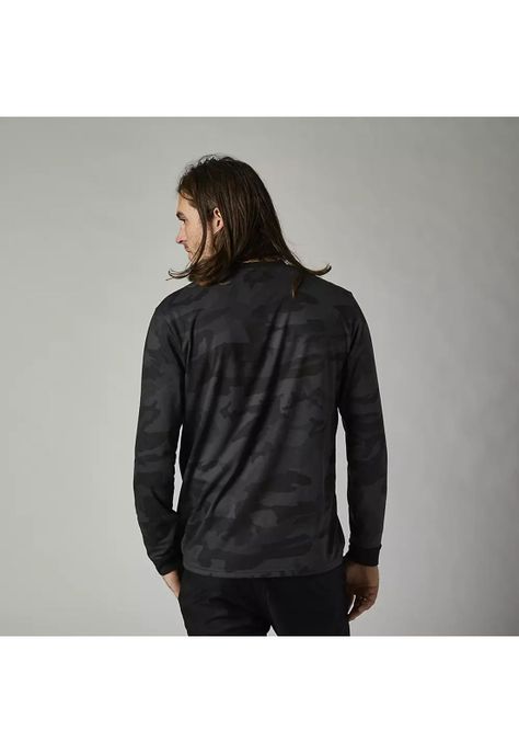 Polera Lifestyle Manga Larga Clean Up Negro Camo Fox-1