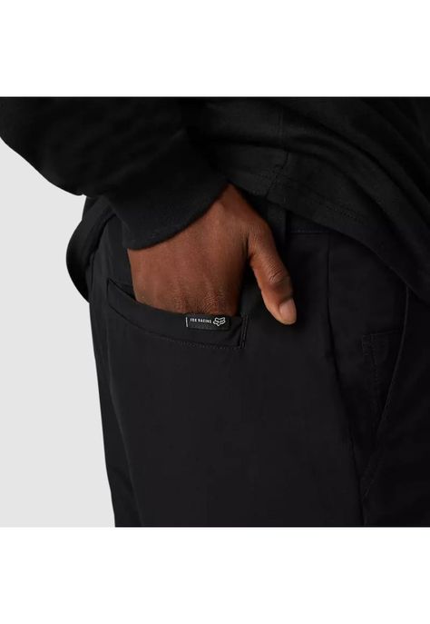 Short Lifestyle Essex Hybrid Tech 21 Negro Fox-2