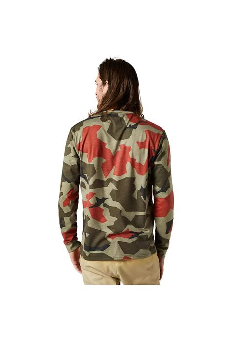 Polera Lifestyle BKNR Manga Larga Camo Verde Fox-1