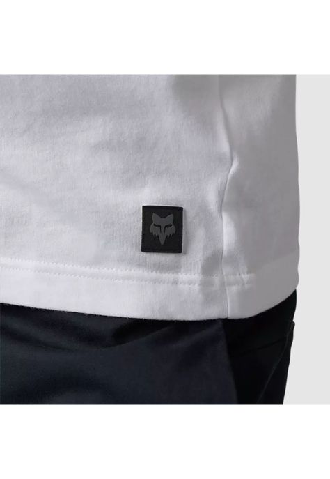 Polera Lifestyle Level Up Pocket Blanco Fox-3