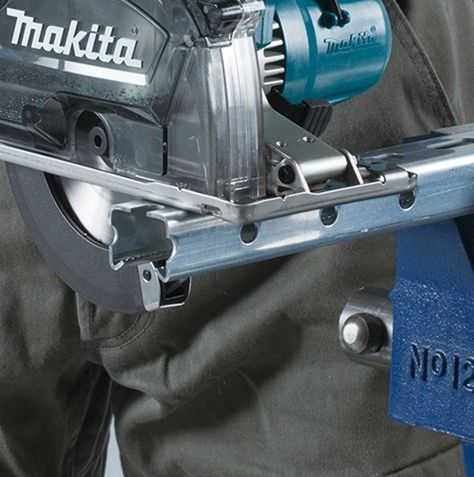 Cortador de metal con depósito 150mm 18V Makita DCS553RTJ-3