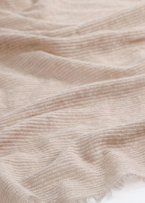 Pañuelo Liso Edith Beige Humana-1