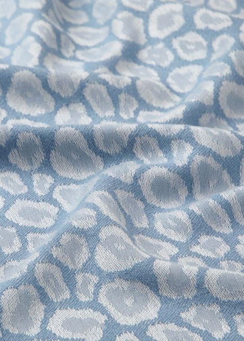 Pañuelo Jacquard Harper Azul Humana-1
