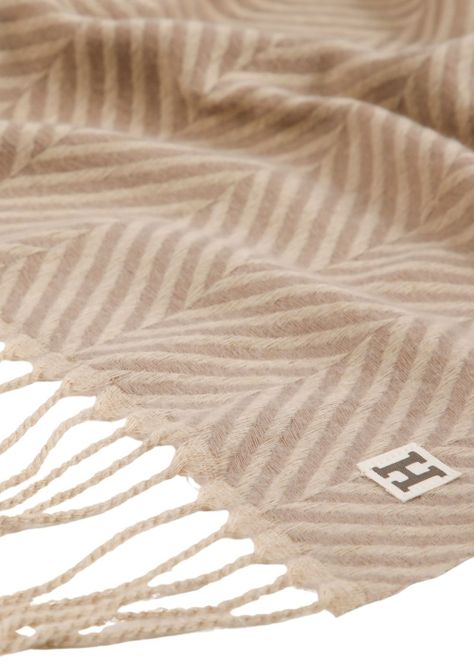 Manta  Abigail Beige Humana-1