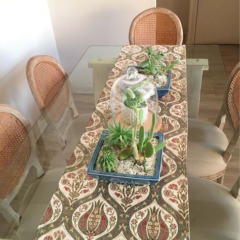 Camino de mesa 1 m Tulipanes Beige-1