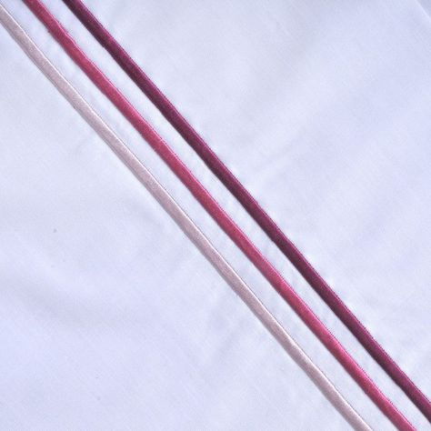 Sábana Bordada. 144 Hilos King Line Rosado-1