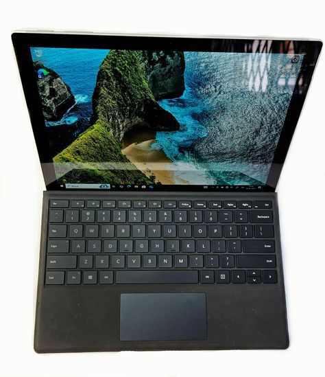 SURFACE PRO 6 INTEL CORE I5- 8VA GEN. 8GB RAM- 128 SSD REACONDICIONADO-7
