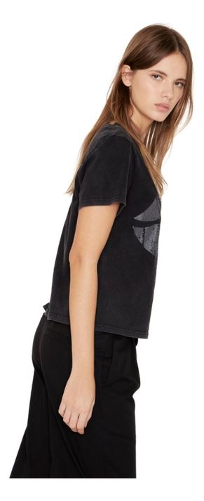 Polera Kiss Negra Jacinta Tienda-2