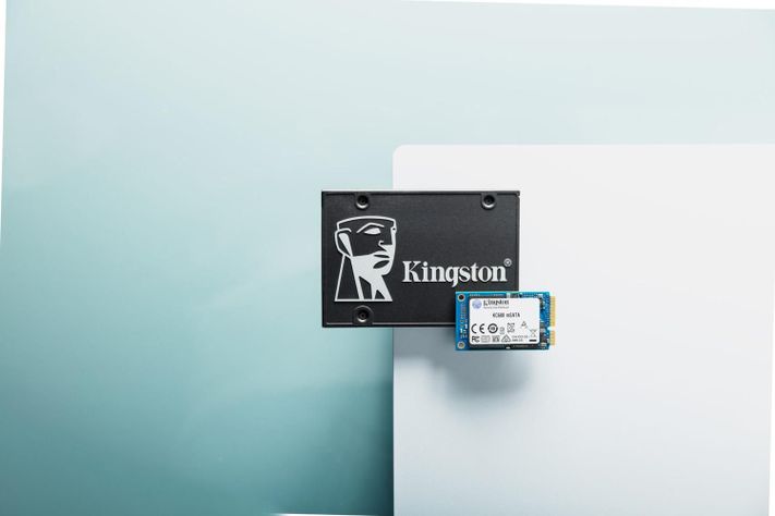 Disco Estado Sólido Interno Kingston KC600 512GB 2.5"-3
