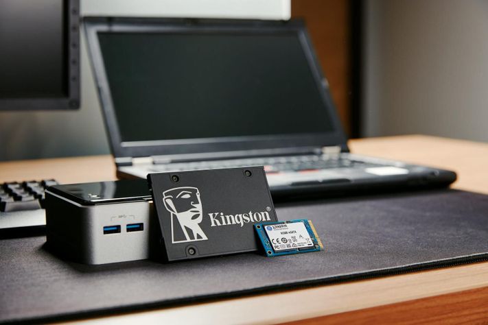Disco Estado Sólido Interno Kingston KC600 512GB 2.5"-4