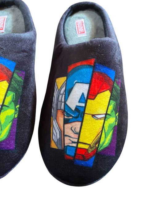 Pantufla hombre diseño Marvel numero 39/40-1