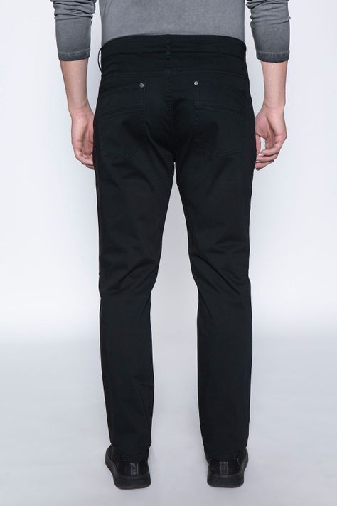 Pantalón Negro Five Pocket-1