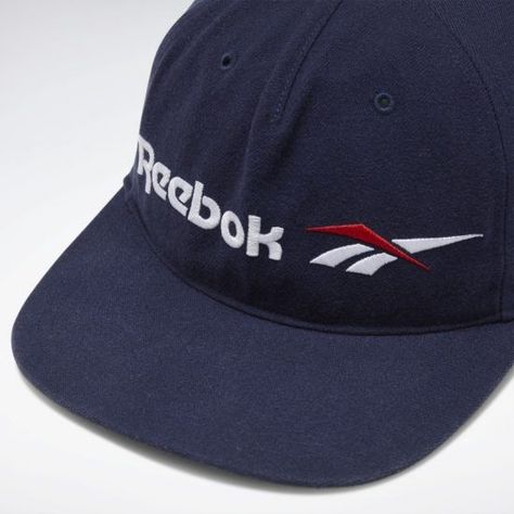 GORRO REEBOK DE VISERA PLANA CLASSICS VECTOR GP0129-2