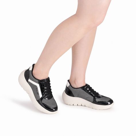 Zapatilla Mujer Negro/Blanco Eliana Piccadilly-3