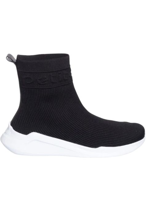 Zapatilla Mujer Negro Hype Petite jolie-0