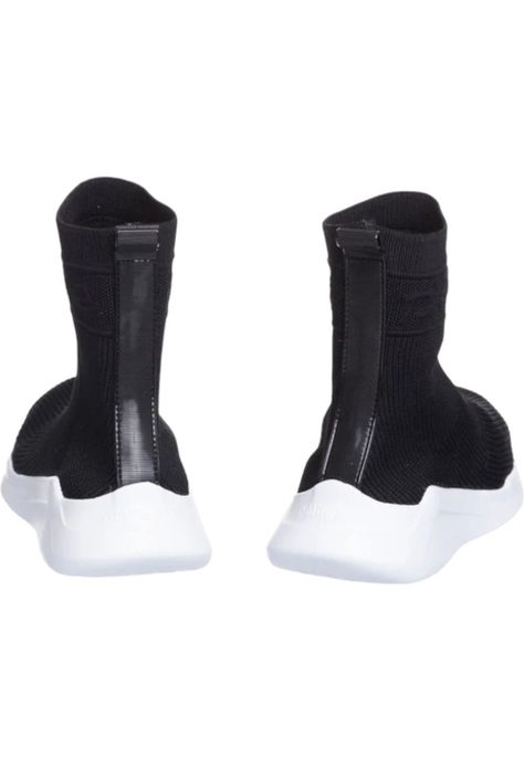 Zapatilla Mujer Negro Hype Petite jolie-2