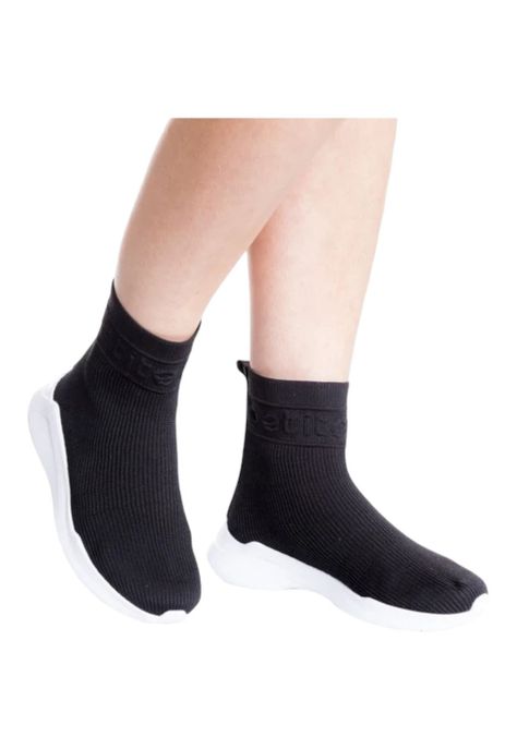 Zapatilla Mujer Negro Hype Petite jolie-3