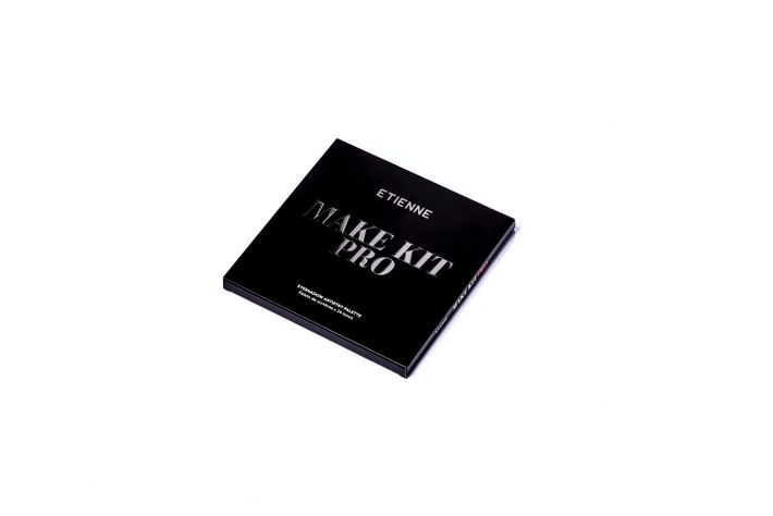Paleta de Sombras Etienne Make Kit Pro 24 colores-2