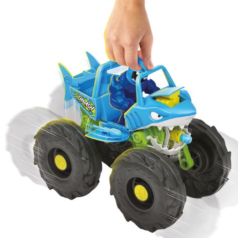 GOO JIT ZU HEROE STRETCH & VEH. STRIKE TRASH-0