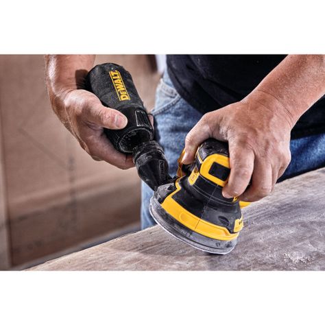 Lijadora Orbital Inalámbrica 20v Brushless Dcw210b KIT-7