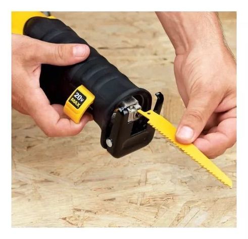 Sierra Sable Inalámbrica  Velocidad Variable Dewalt Dcs380B-6