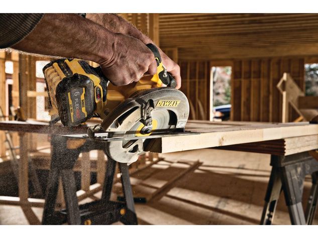 Kit Sierra Circular 7 1/4 + 2b +1c + Accs Dewalt Dcs578t2-b2-6
