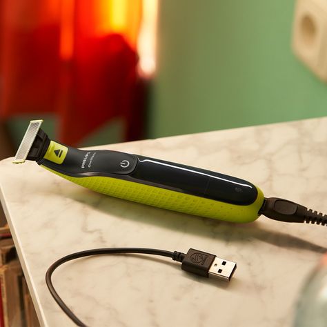 Oneblade Philips QP2724/10 Recorta Perfila Afeita-4