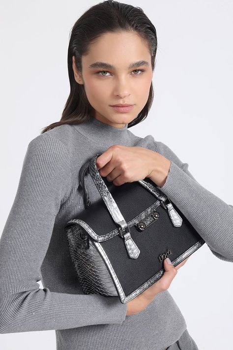 Cartera Aplicación Piton, Efecto Cuero, Negro Liola-1