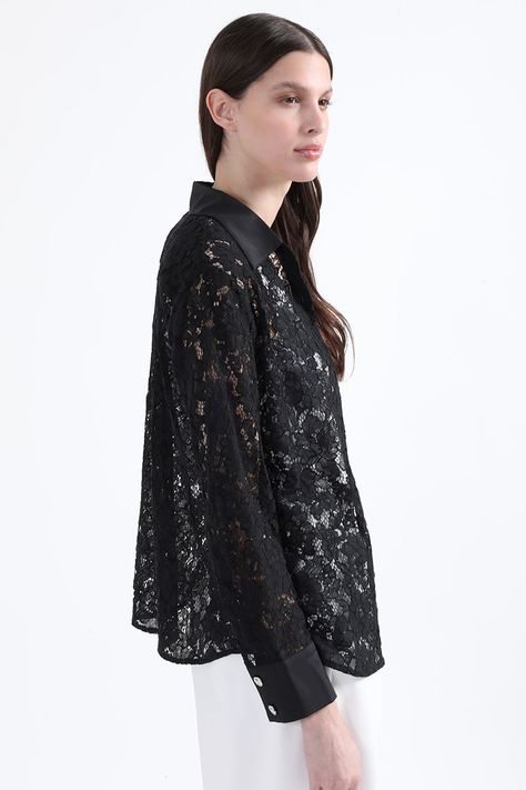 Blusa Encaje Boton Fantasia, Negro Liola-3