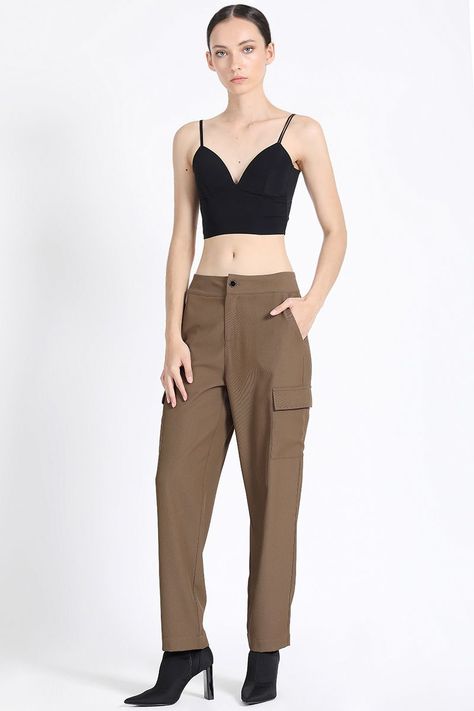 Pantalon Sastre Cargo, Tiro Medio, Café Liola-0