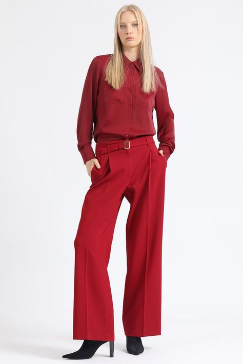 Pantalon Recto Con Pinzas Tiro Alto, Vino Liola-0