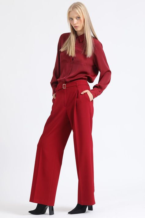 Pantalon Recto Con Pinzas Tiro Alto, Vino Liola-1