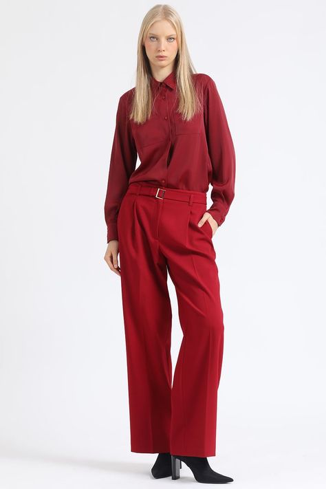 Pantalon Recto Con Pinzas Tiro Alto, Vino Liola-5