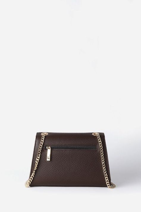Cartera Broche Triangulo, Efecto Cuero, Chocolate Liola-2