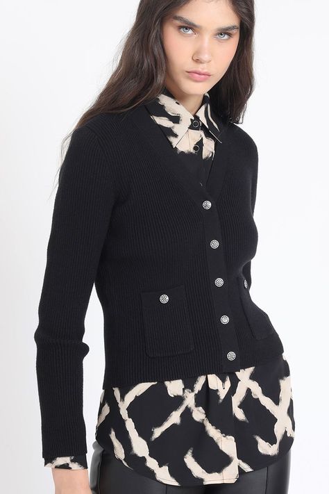 Cardigan Tejido Punto, Boton Joya, Negro Liola-0
