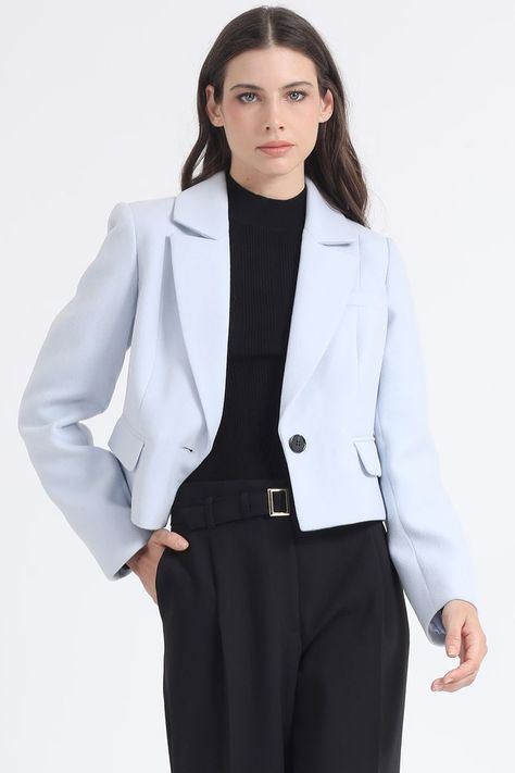Chaqueta Crop, Boton Contratono, Muflon Celeste Liola-4